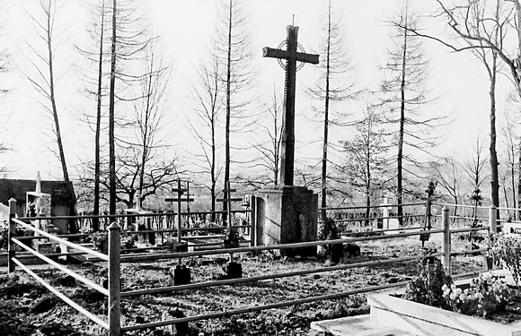 cmentarz wojenny dębowiec 18 archiwalne
